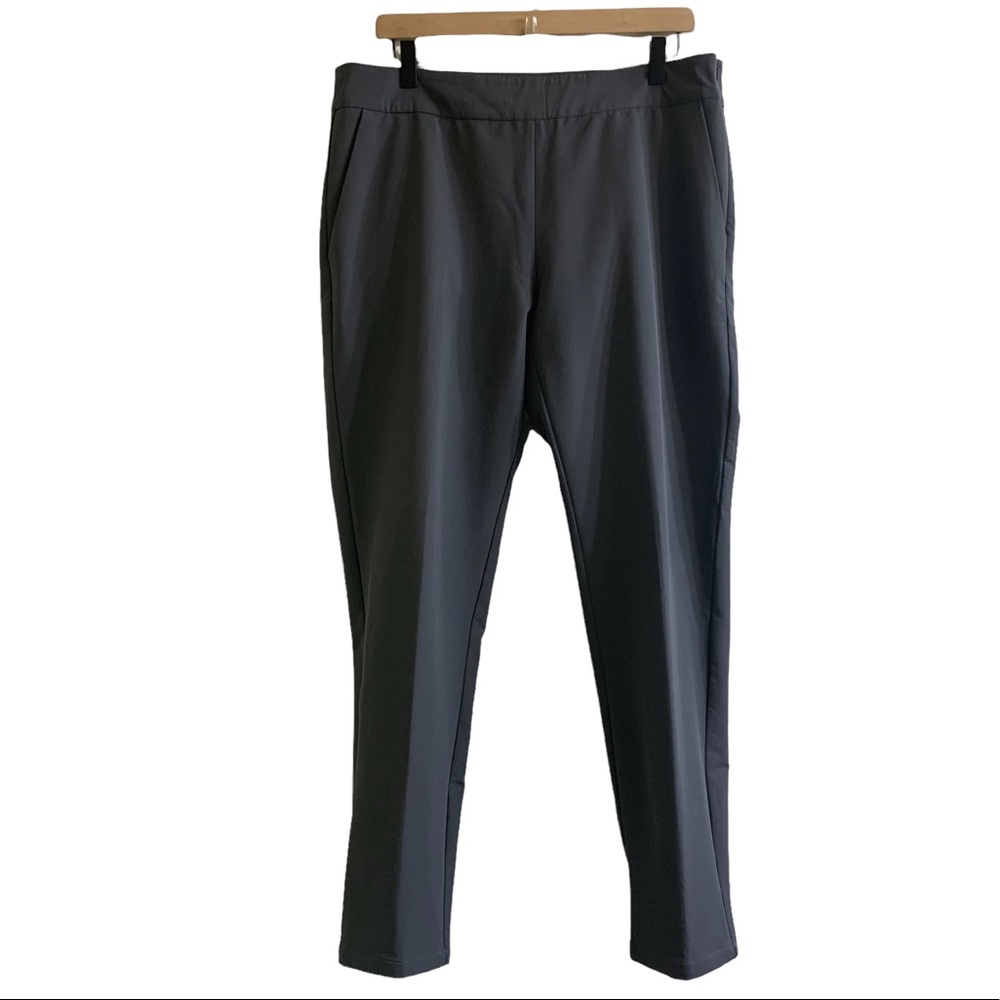 BETABRAND Gray Straight Leg Slacks Women Sz L Yoga Career Comfort Work Soft Zip